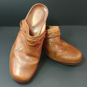 Clarks Artisan Mule Slip On Brown Clog sz 7.5m
